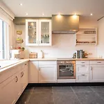 Beautiful House With Hottub Near Sea And Bruges * De Haan