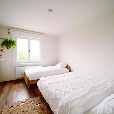 Prázdninový dům Beautiful House With Hottub Near Sea And Bruges