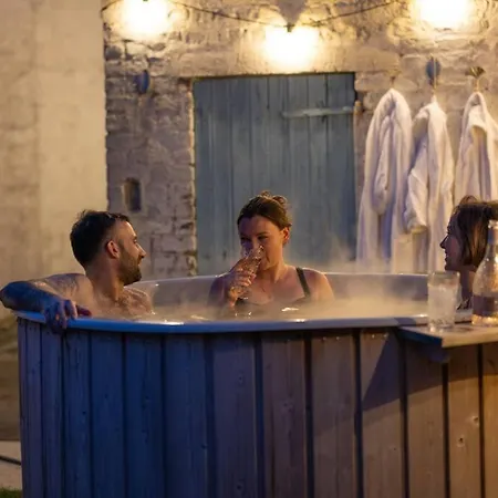 Beautiful House With Hottub Near Sea And Bruges