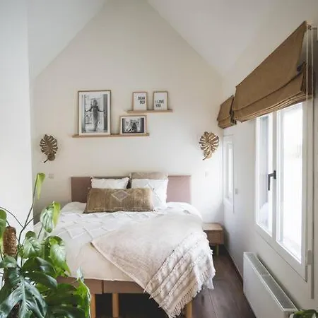 Holiday home Beautiful House With Hottub Near Sea And Bruges *